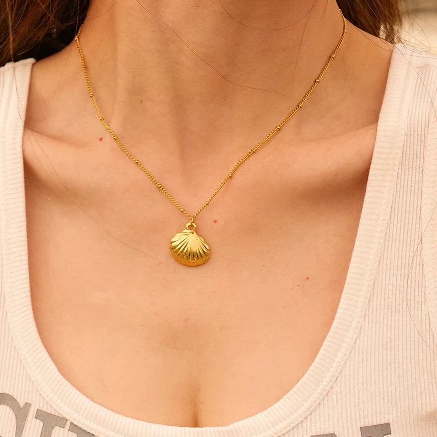 Calypso Shell Necklace